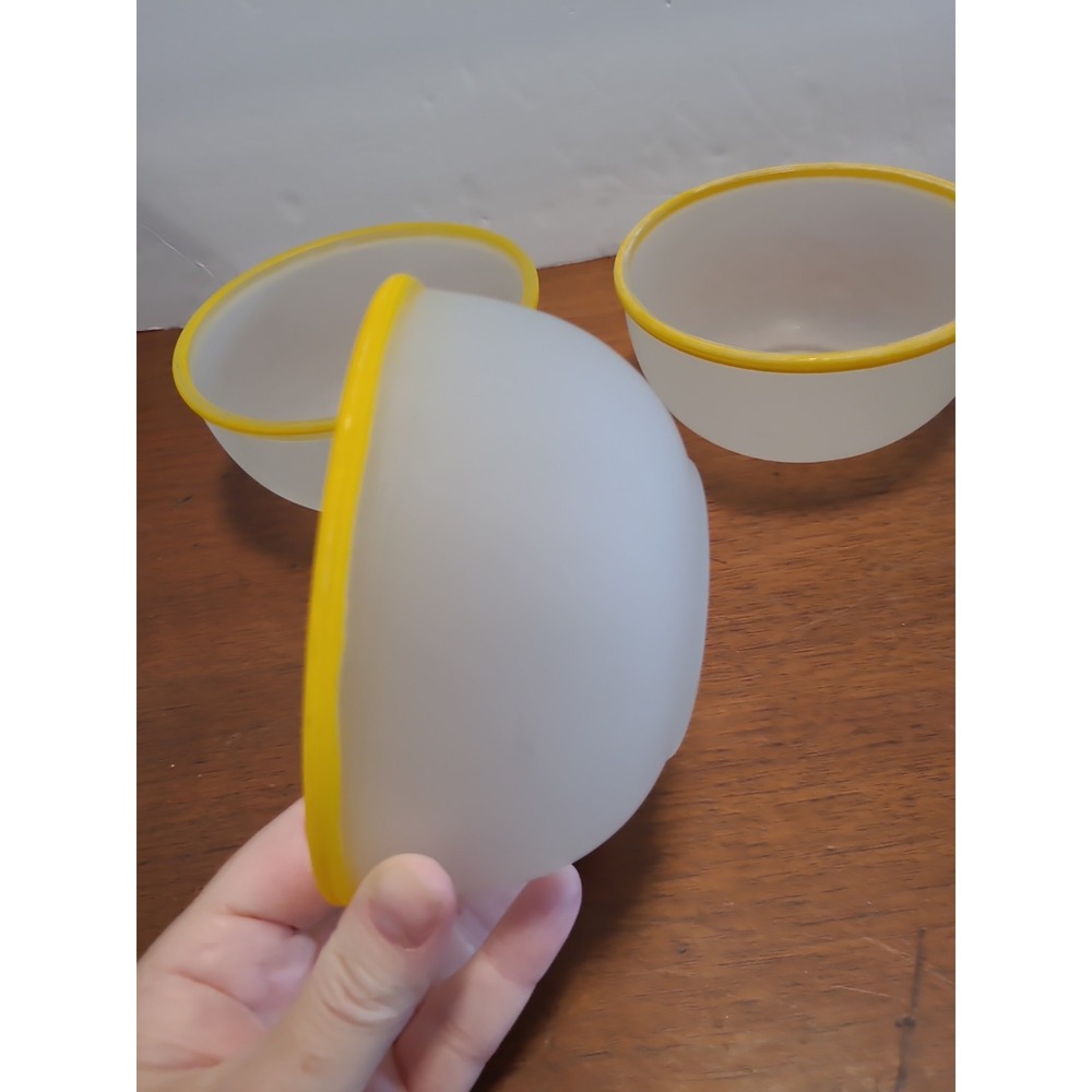 ANCHOR HOCKING VINTAGE 5 in. Frosted Glass Bowl Set 3 With Yellow Rim - Picture 9 of 10